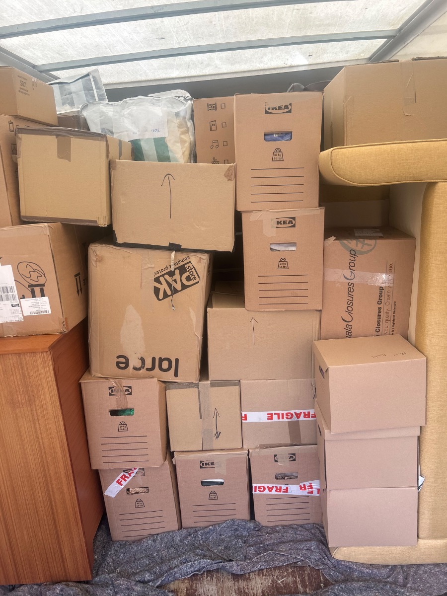 Removals and Storage: Image 38